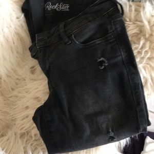 Old Navy Black Rockstar Jeans Size 6